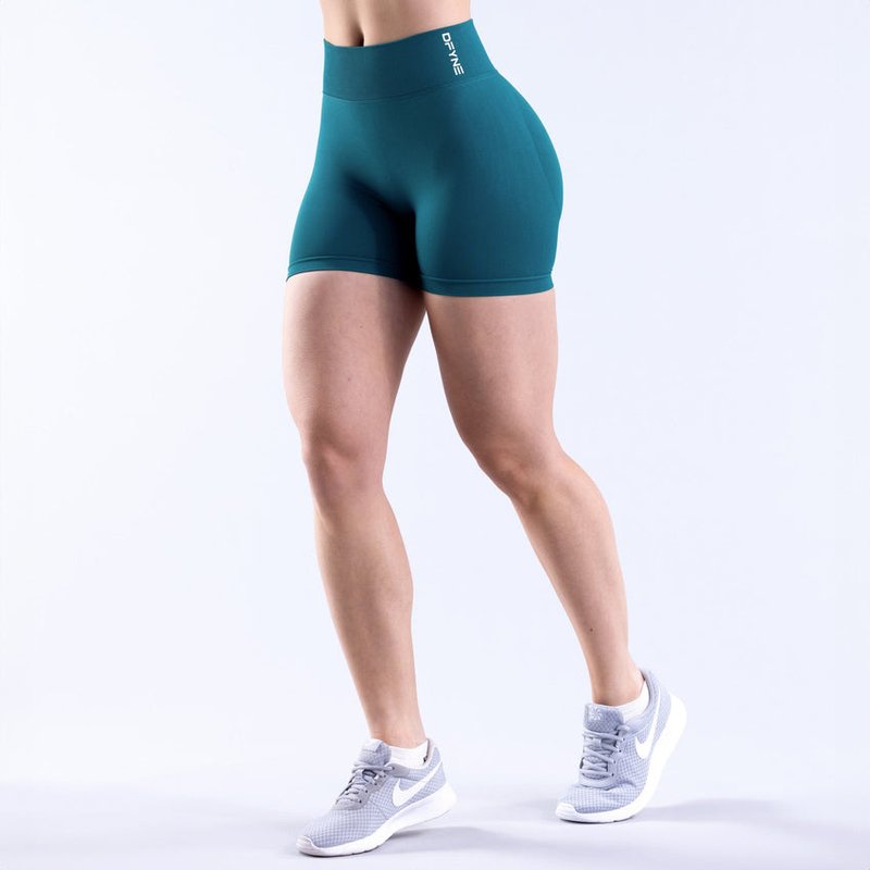 Dynamic Shorts | 4.5"