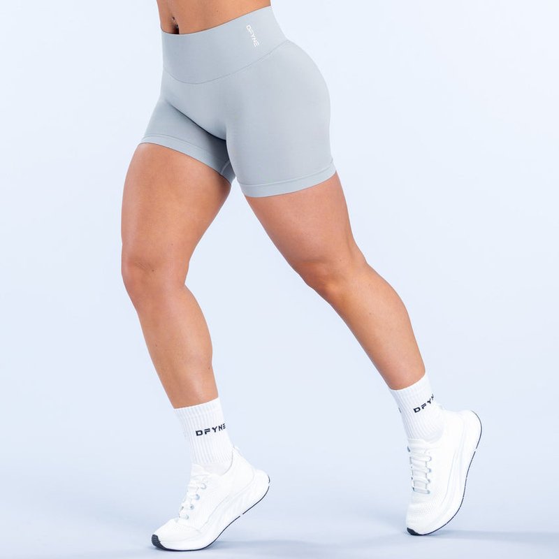 Defy Shorts | 4.5"
