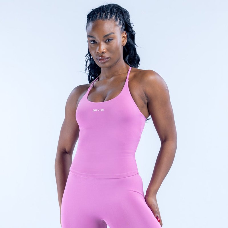 Dynamic Twist Back Top